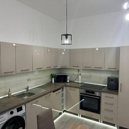 Szeged Szive Apartman Zewnętrze zdjęcie