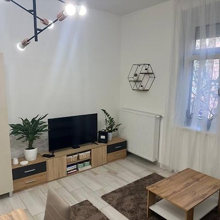 Szeged Szive Apartman Zewnętrze zdjęcie